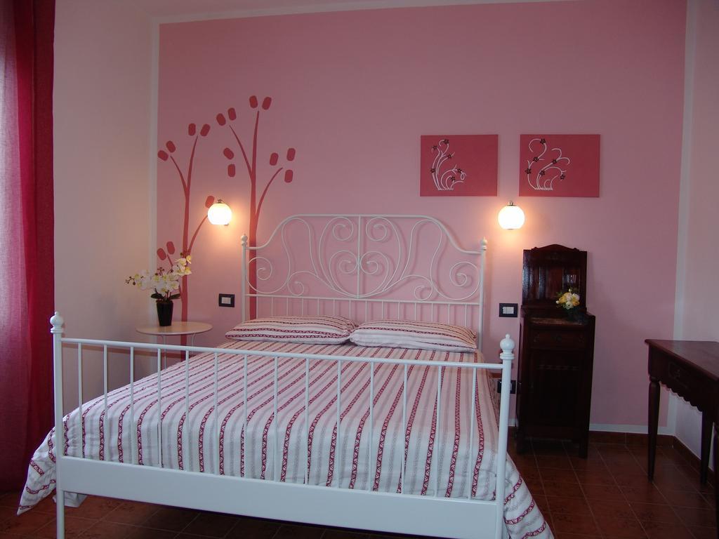 פיזה B&B Myosotis חדר תמונה