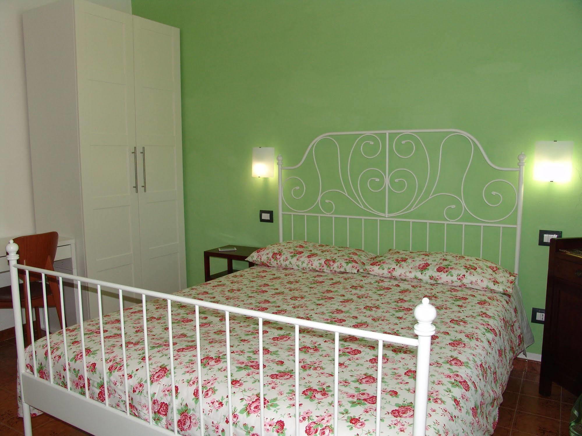פיזה B&B Myosotis מראה חיצוני תמונה