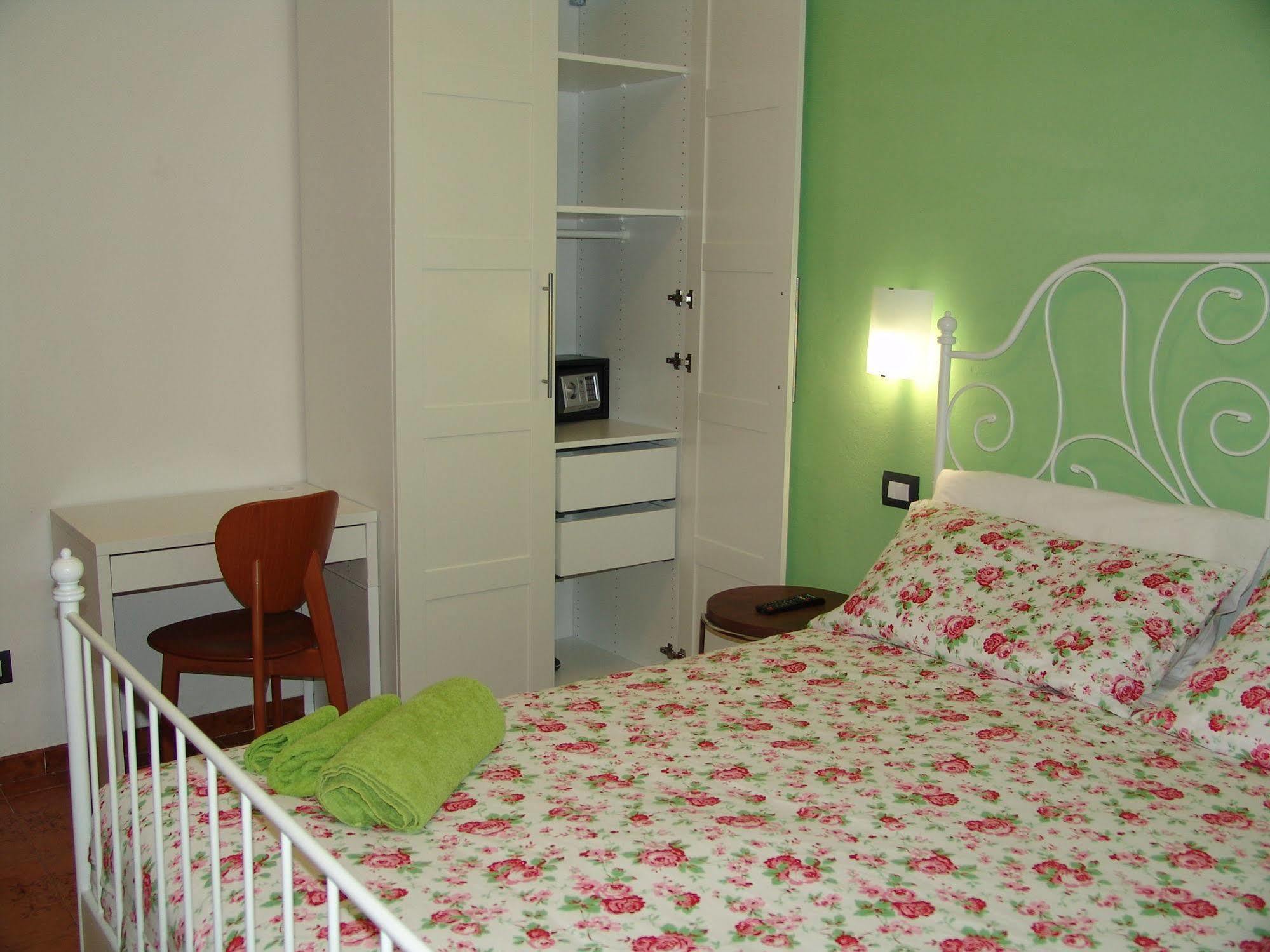 פיזה B&B Myosotis מראה חיצוני תמונה