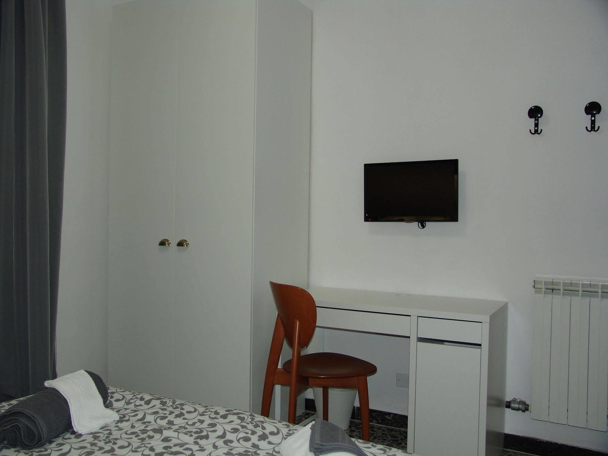 פיזה B&B Myosotis מראה חיצוני תמונה